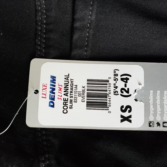 Brand New Nygard Luxe Denim Slims - Picture 8 of 16